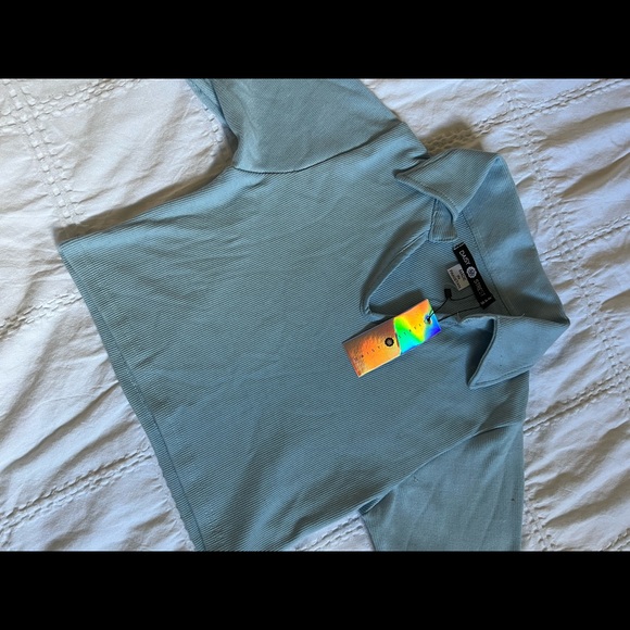 Cropped baby blue polo NWT - Picture 2 of 2